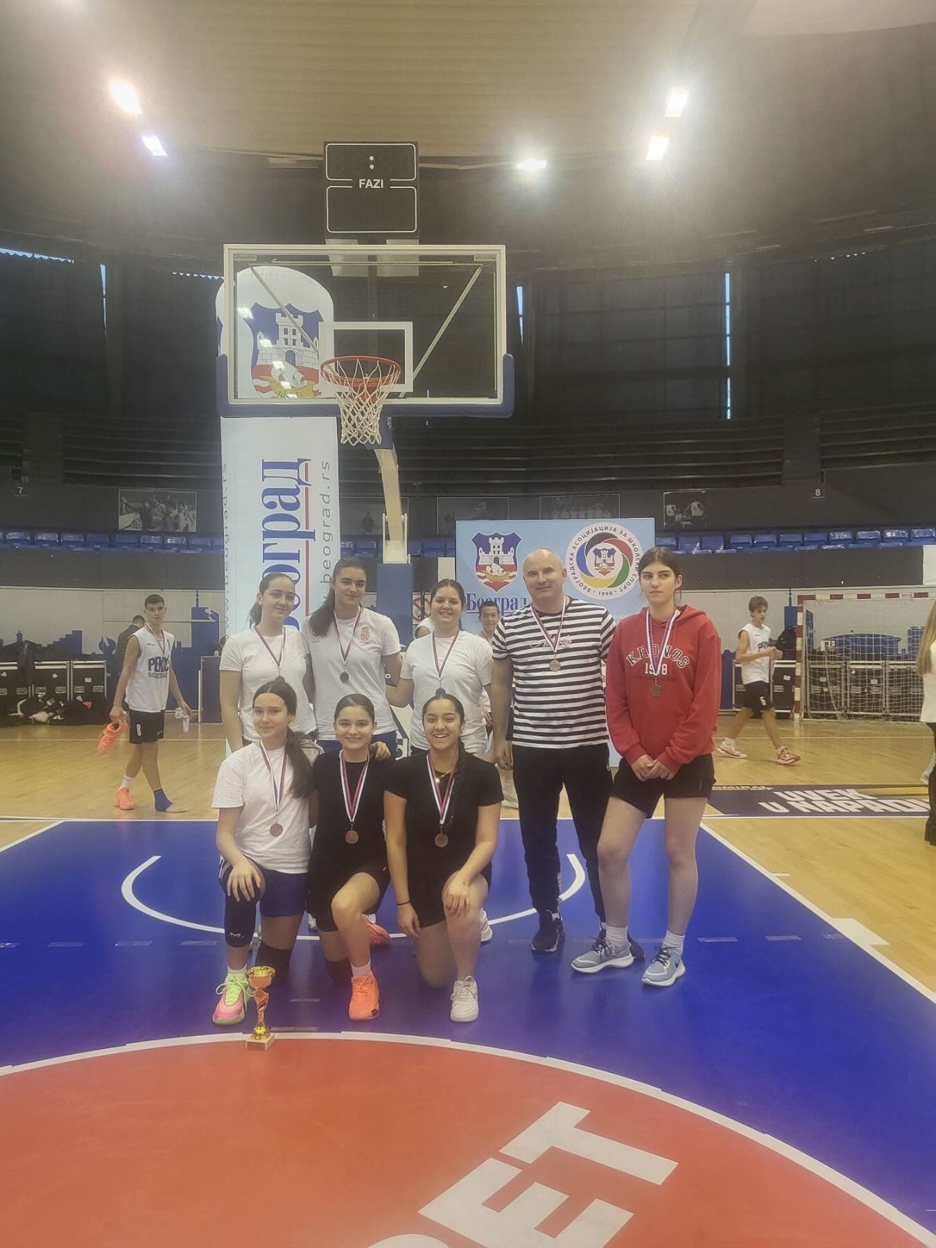 Sjajan uspeh naših košarkašica - Pobednički duh na Gradskom takmičenju!